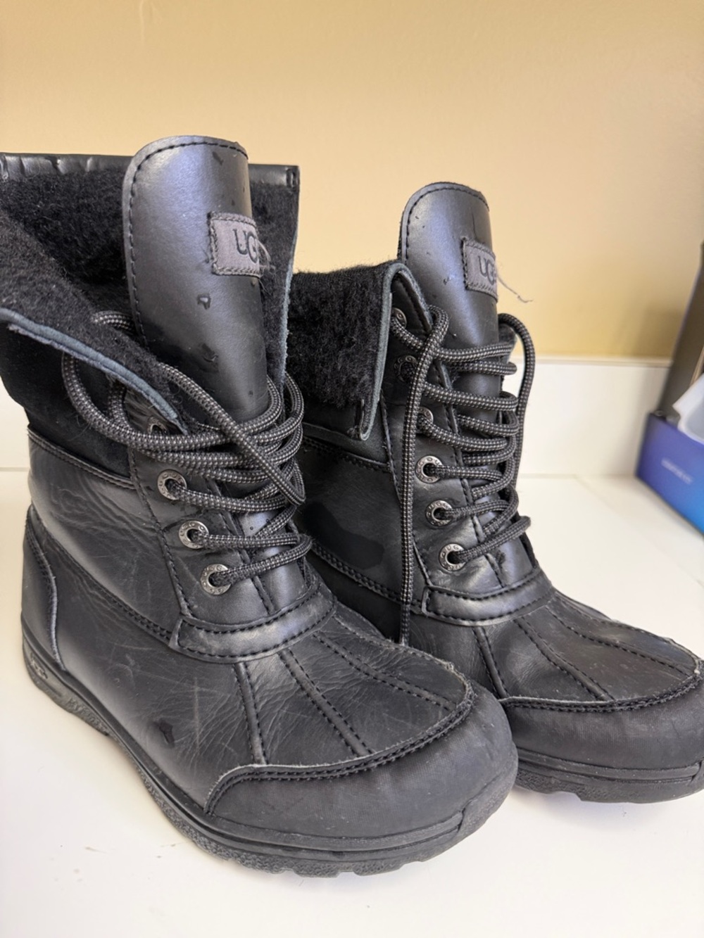 UGG Black Lace-Up Shearling-Trim Winter Boots